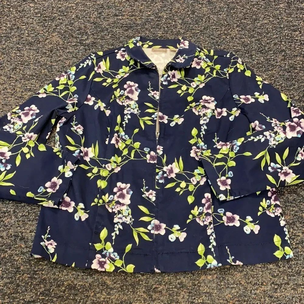 Chico’s Floral Zip Up Blazer sz. 2